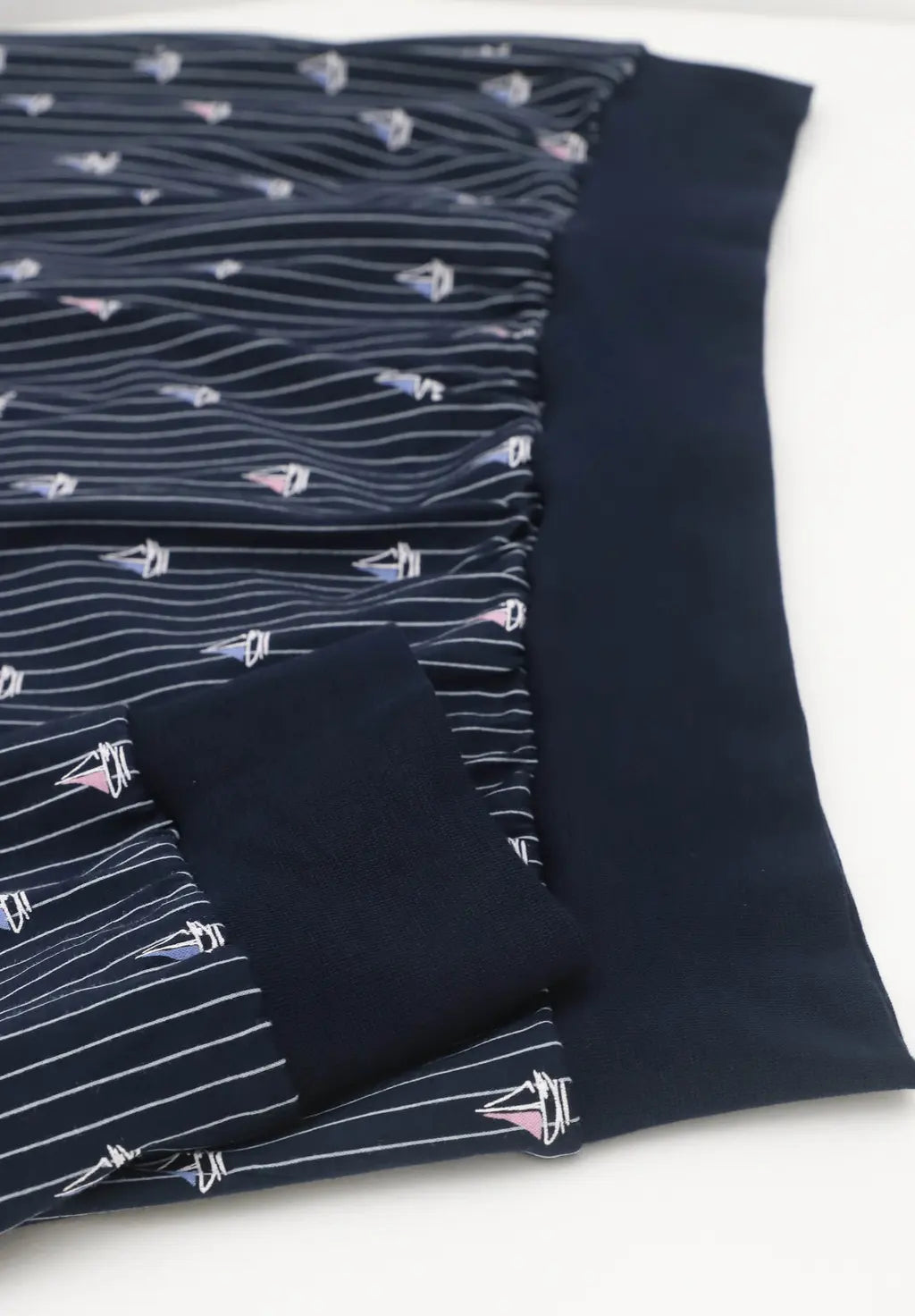 Pigiama Lungo Serafino in Cotone Fantasia Barche a Vela PEROFIL VPRT92816