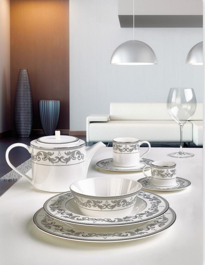 Servizio Piatti Palais Royal Livellara