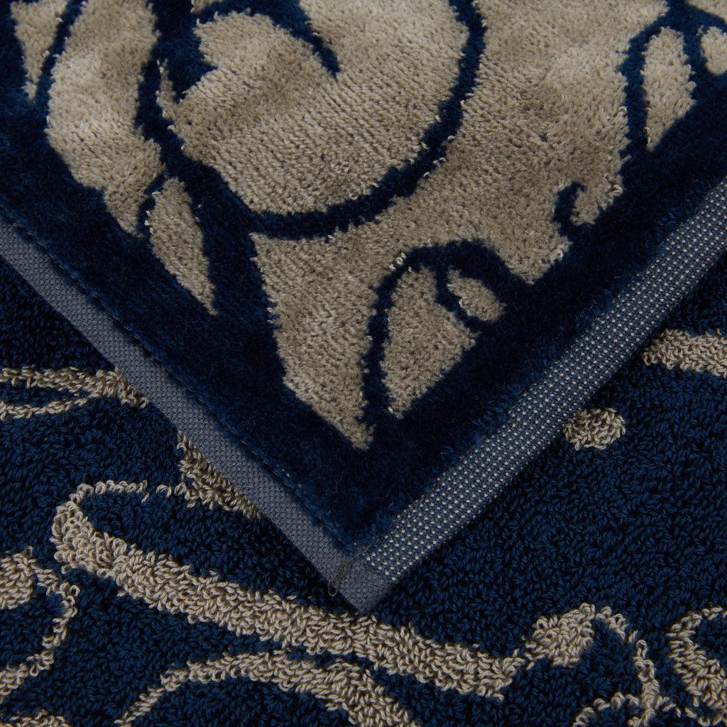 Telo Script Philipp Plein 95x150cm