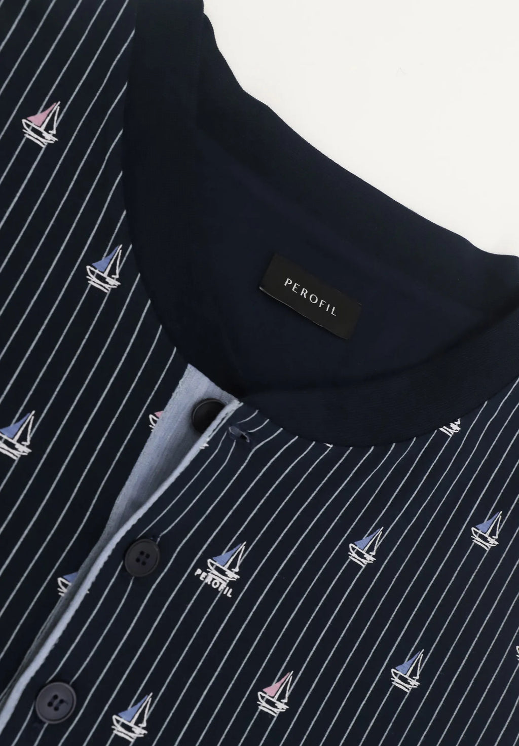 Pigiama Lungo Serafino in Cotone Fantasia Barche a Vela PEROFIL VPRT92816