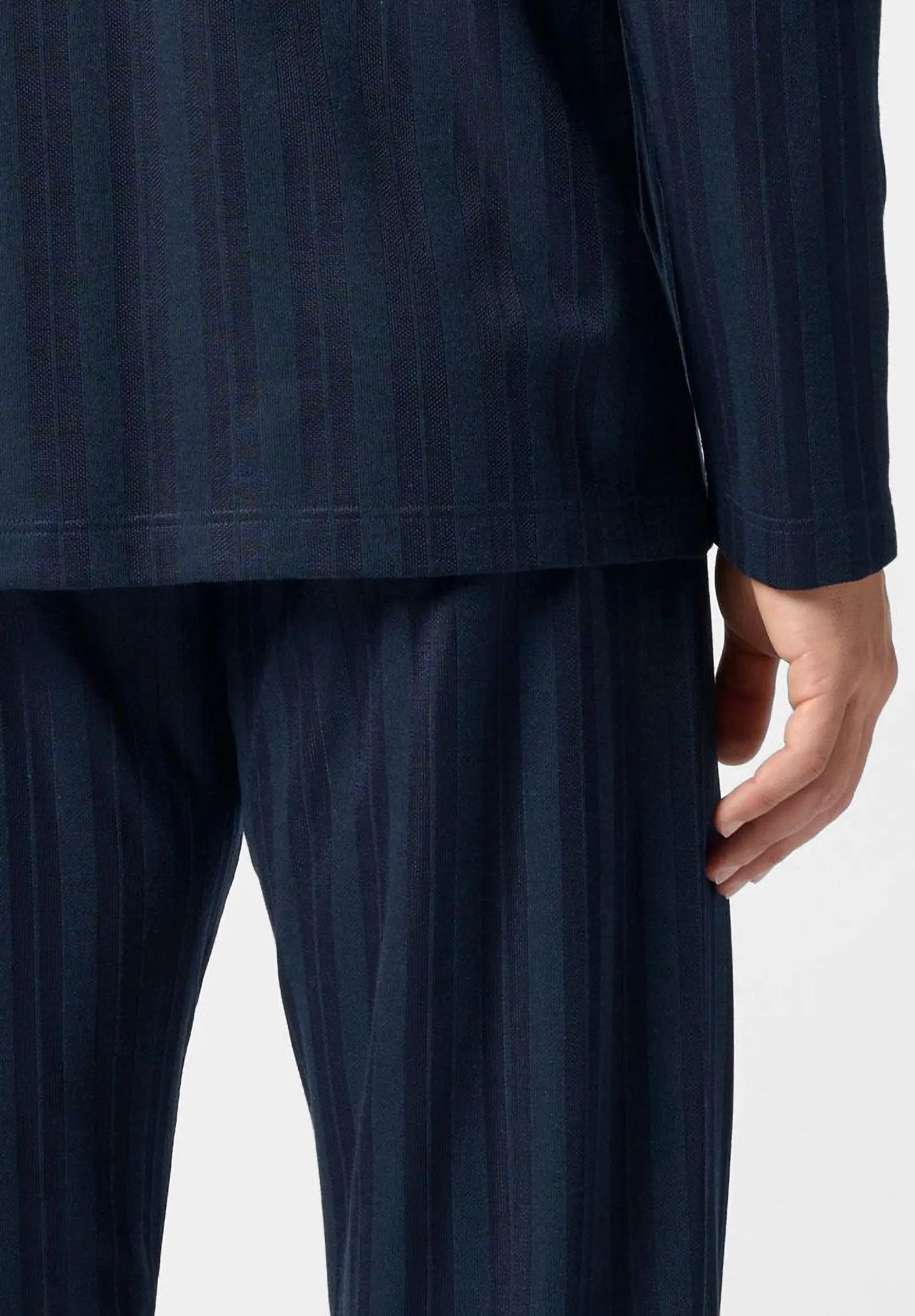 Pigiama Lungo Aperto con Collo in Soft Cotton con Stampa Riga Raso PEROFIL VPRT93223