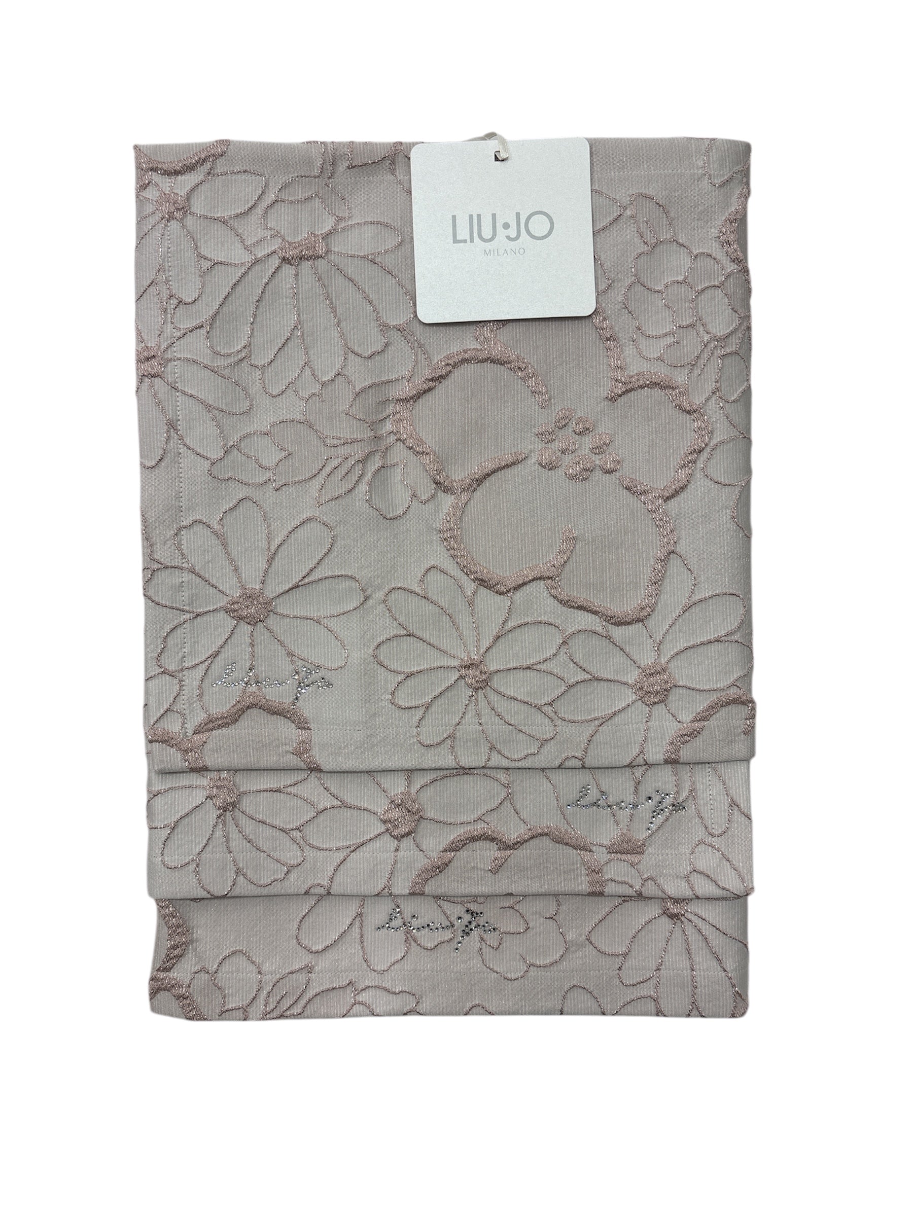 Tris Cassiopea Lui-jo centers