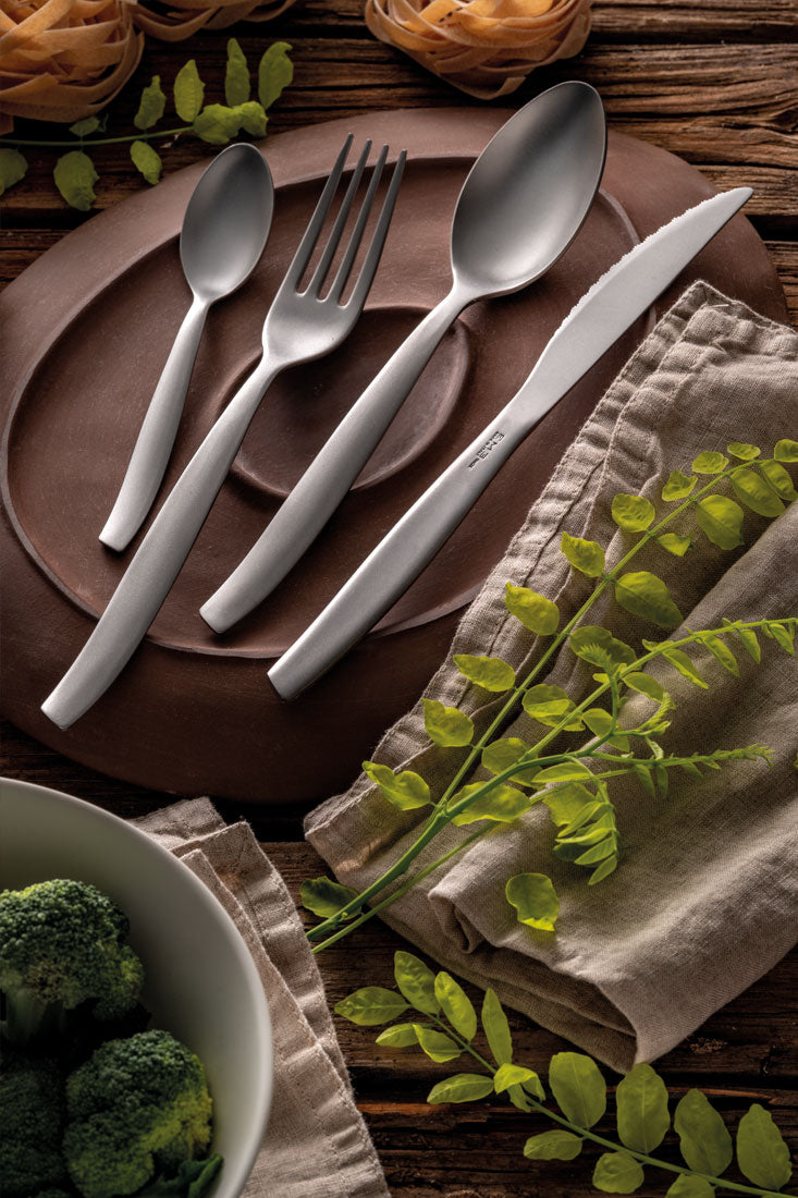 Servizio Posate Shark  Sabbiato 60 pezzi