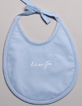 Classic colored bib embroidered in cotton