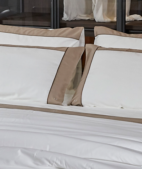 Completo lenzuola BORDI di Liu Jo puro raso di cotone Matrimoniale