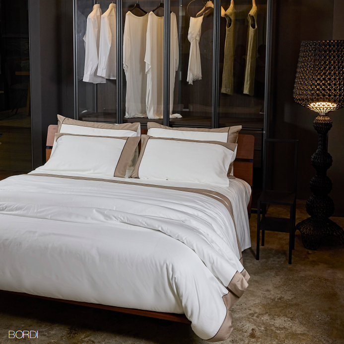 Completo lenzuola BORDI di Liu Jo puro raso di cotone Matrimoniale