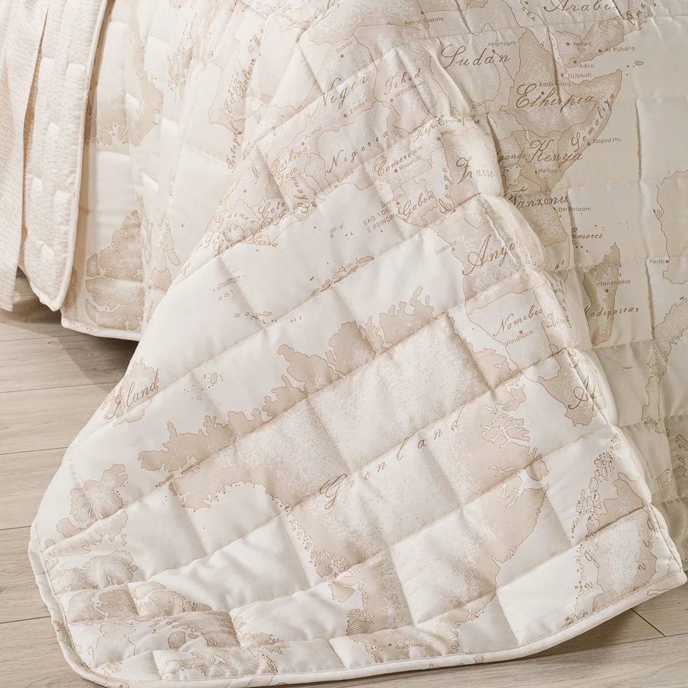 Trapuntino In Raso Di Cotone Geo White Matrimoniale Alviero Martini 1A Classe