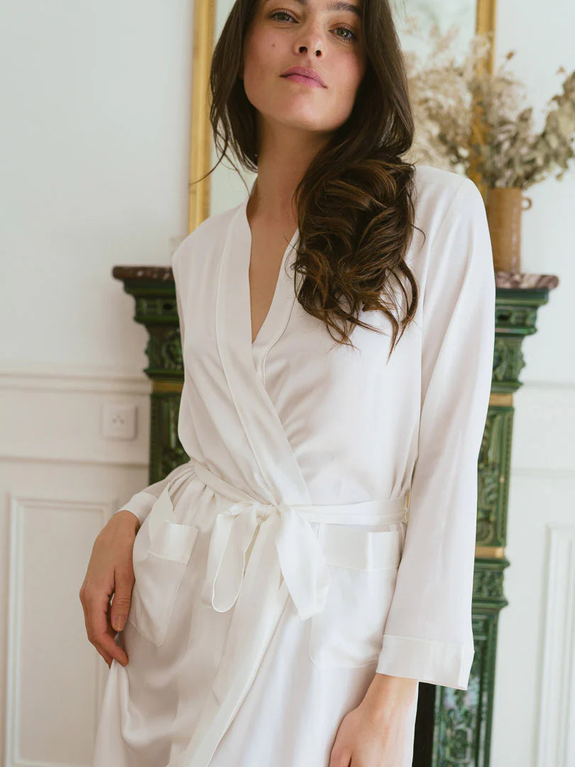 Completo Sposa in seta Vestaglia e Camicia con Spalline Quête de Soie