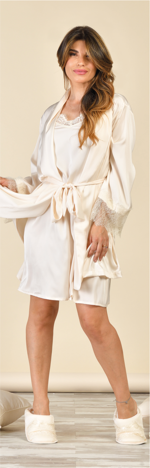 Composè Kimono plus Underskirt White Silk