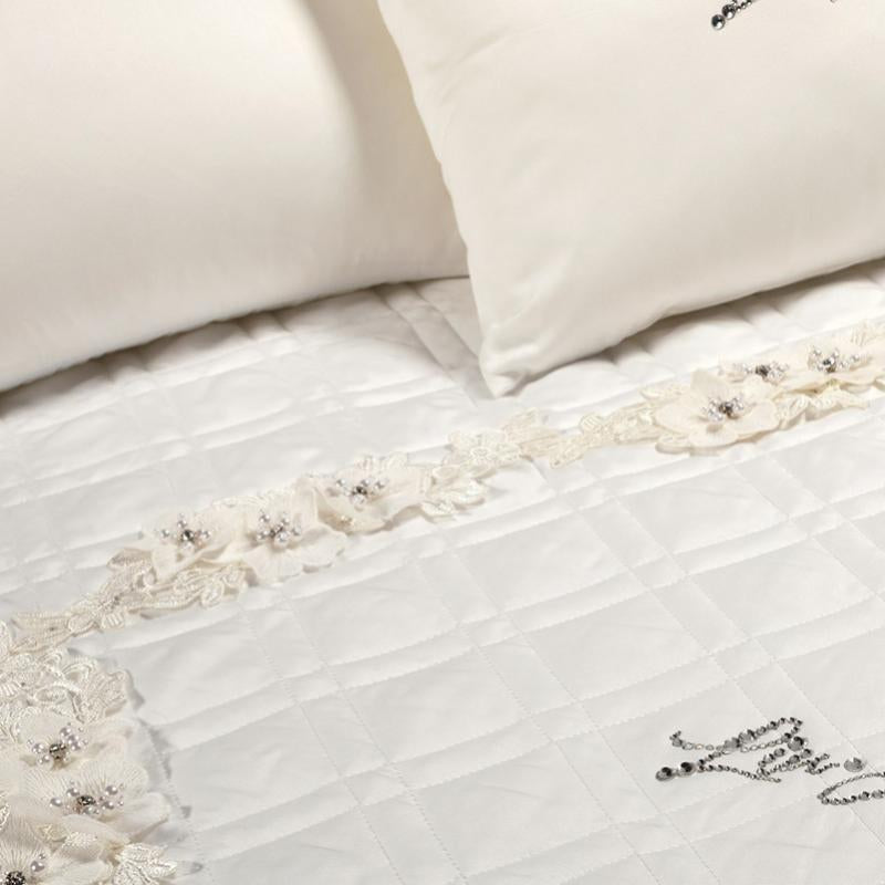 DOUBLE QUILT 100GR IN LOVE SERIES